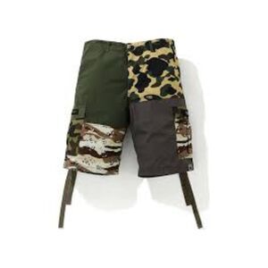 BAPE A Bathing Ape Crazy Camo 6 Pocket Wide Shorts Men's Size XL